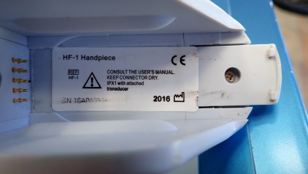 Zdjęcie przedmiotu: A device for aesthetic medicine HI-Sonix