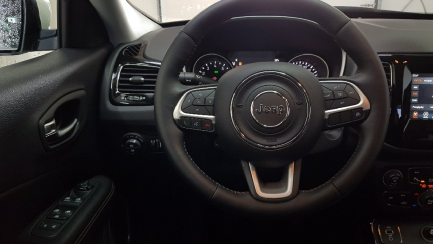 Zdjęcie przedmiotu: Jeep Compass Combi