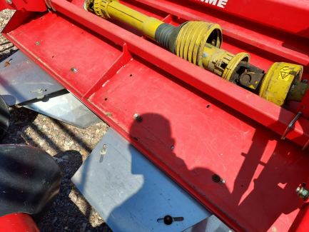 Zdjęcie przedmiotu: Obsypnik do ziemniak&oacute;w GRIMME GF200