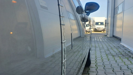 Zdjęcie przedmiotu: Opel CORSA-E Hatchback