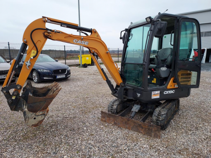 Zdjęcie przedmiotu: Гусеничний міні-екскаватор Case CX 19C