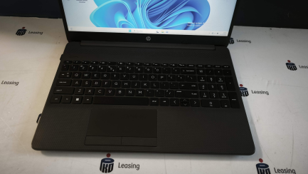 Zdjęcie przedmiotu: HP 255 G9 Ryzen 5 5625U / 8 GB / 512 GB laptop (6S6F5EA)