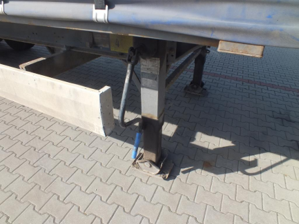 Zdjęcie przedmiotu: KRONE SD Curtain trailer