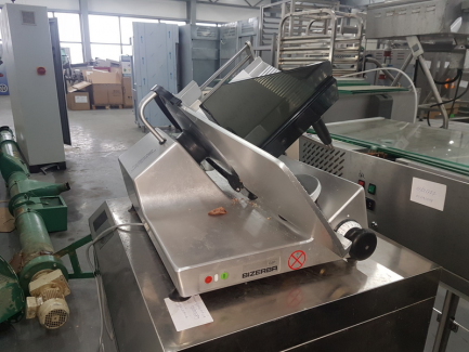 Zdjęcie przedmiotu: Lady chłodnicze z krajalnicą do wędlin i ser&oacute;w