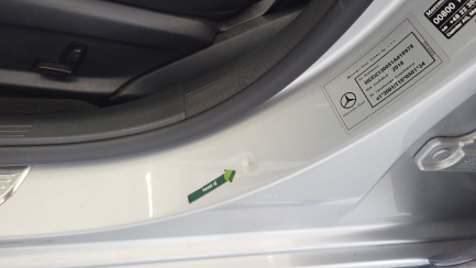 Zdjęcie przedmiotu: Mercedes-benz E 220 d 4-Matic 9G-TRONIC