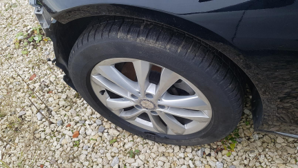 Zdjęcie przedmiotu: Mercedes-benz C 180 9G-TRONIC