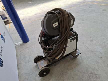 Zdjęcie przedmiotu: EWM Taurus 405 Steel Synergic S inverter welding machine