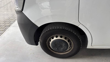 Zdjęcie przedmiotu: RENAULT/BMB MASTER FWD 2.3 dCi E6 3.5t L3H1 Extra S&S+E