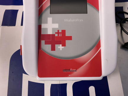 Zdjęcie przedmiotu: Urządzenie kosmetyczne - laser diodowy LestheZone Hialurofrax