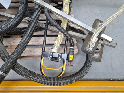 Zdjęcie przedmiotu: Вакуумний маніпуляторний кран AHS вантажопідйомністю 120 кг