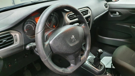 Zdjęcie przedmiotu: Peugeot 301 1.2 VTi/Pure Tech Active