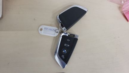 Zdjęcie przedmiotu: BMW 330i Luxury Line aut