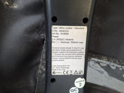 Zdjęcie przedmiotu: Wykrywacz instalacji podziemnych LEICA ULTRA STANDARD