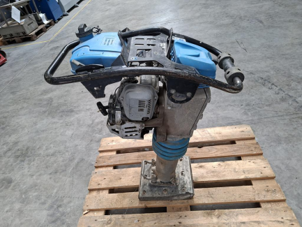 Zdjęcie przedmiotu: WEBER SRV 620-II vibratory rammer