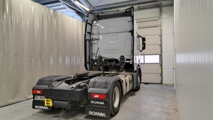 Zdjęcie przedmiotu: SCANIA R460 Super A 4x2 B E6 18.0t