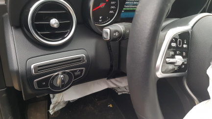 Zdjęcie przedmiotu: Mercedes-benz C 180 9G-TRONIC