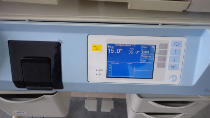 Zdjęcie przedmiotu: Closed incubator DRAGER C2PS-1 Isolette 8000