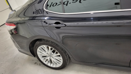 Zdjęcie przedmiotu: Toyota Camry 2.5 Hybrid Prestige CVT