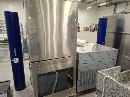 Zdjęcie przedmiotu: Wytwornica do lodu BARMATIC + system do przechowywania i transportu lodu