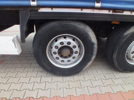 Zdjęcie przedmiotu: KRONE SD Curtain trailer