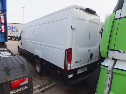 Zdjęcie przedmiotu: Iveco Daily 35C15 V L (19,6m3) Euro 5