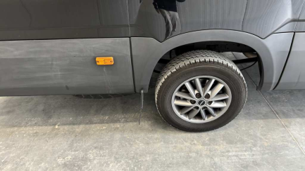 Zdjęcie przedmiotu: Iveco Daily 35S18 V Hi-Matic E6 3.5t