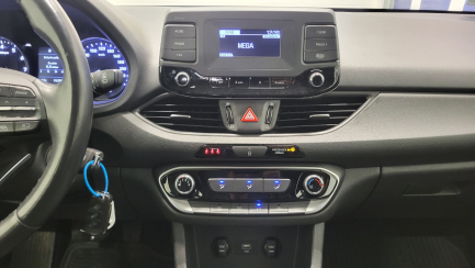 Zdjęcie przedmiotu: Hyundai i30 Wagon 1.5 DPI Classic +