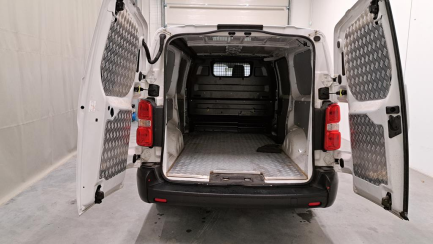 Zdjęcie przedmiotu: Toyota ProAce 2.0 CRD Long Active E6.2 3.1t