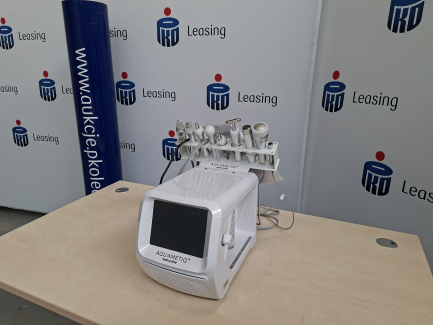 Zdjęcie przedmiotu: Косметичний пристрій AQUAMETIQ HYDRA PRIME, що використовується для воднево-кислотного очищення та ревіталізації шкіри.