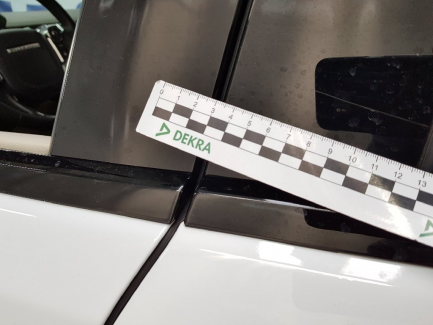 Zdjęcie przedmiotu: Range Rover Sport 2.0 SD4 HSE