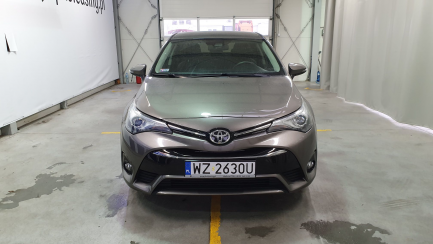 Zdjęcie przedmiotu: Toyota Avensis sedan