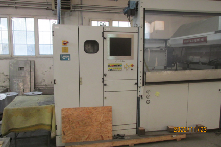 Zdjęcie przedmiotu: SALVAGNINI P2 Performer bending center - a CNC device designed for bending metal sheets up to 2 mm thick.