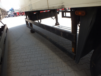 Zdjęcie przedmiotu: SCHMITZ CARGOBULL SK0 24 / L-13.4FP80 / 60 isothermal semi-trailer