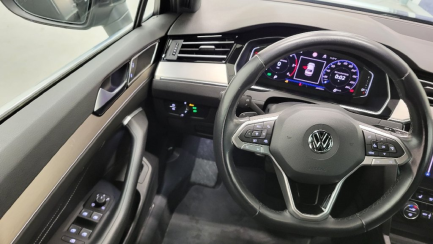 Zdjęcie przedmiotu: Volkswagen Passat 2.0 TDI EVO Elegance DSG