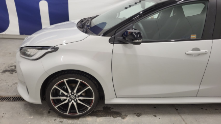 Zdjęcie przedmiotu: Toyota Yaris Hybrid 1.5 GR Sport