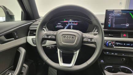Zdjęcie przedmiotu: Audi A4 40 TDI mHEV S Line S tronic Oświadczenie o utracie DR