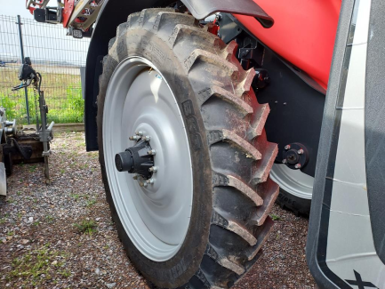 Zdjęcie przedmiotu: Kubota XTS4 trailed field sprayer with HSA 24/7 boom