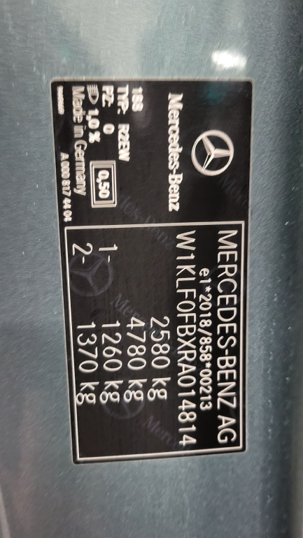 Zdjęcie przedmiotu: Mercedes-Benz E 220 d mHEV 4-Matic AMG 9G-Tronic