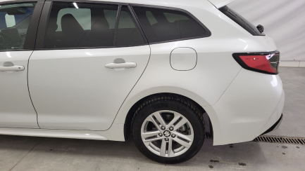 Zdjęcie przedmiotu: Suzuki Swace 1.8 Hybrid Premium Plus CVT