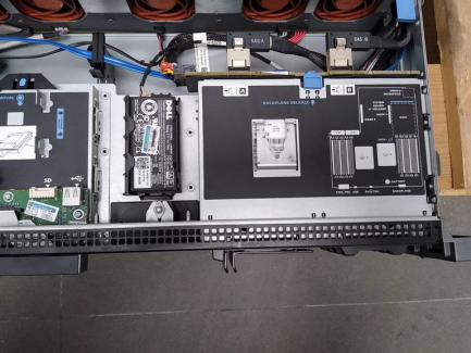 Zdjęcie przedmiotu: Dell R710 server