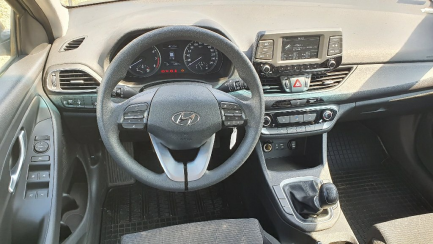 Zdjęcie przedmiotu: HYUNDAI i30 17-,  1.4 Classic +