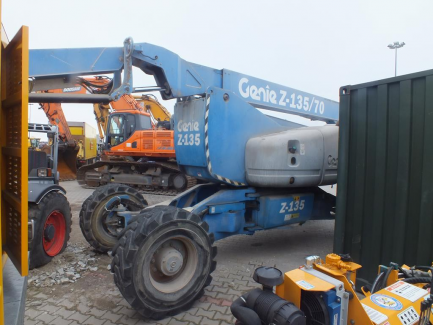 Zdjęcie przedmiotu: GENIE Z 135/70 articulated petrol platform