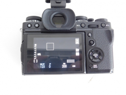 Zdjęcie przedmiotu: Camera with Fuji Film Corporation lens: body - XT3 / lens - XF35mmF2 R WR