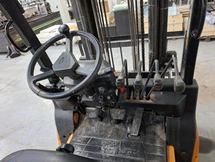 Zdjęcie przedmiotu: W&oacute;zek widłowy HANGCHA CPQD25N-RW22-Y