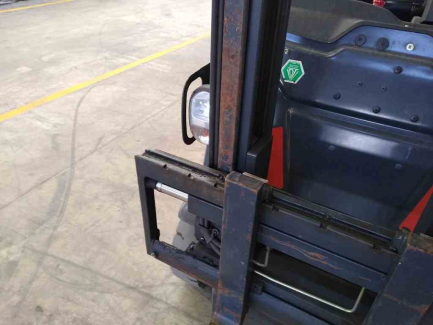 Zdjęcie przedmiotu: Electric pallet truck FENWICK-LINDE E16PH-01