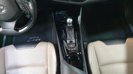 Zdjęcie przedmiotu: Toyota C-HR 1.8 Hybrid Selection