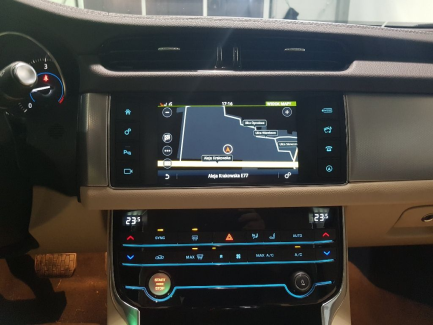 Zdjęcie przedmiotu: Jaguar Xf