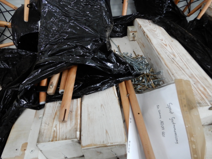 Zdjęcie przedmiotu: Stoły i krzesła barowe