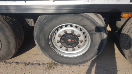 Zdjęcie przedmiotu: KRONE PROFI LINER SDP27 curtain semi-trailer