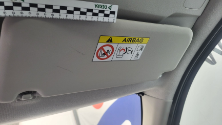 Zdjęcie przedmiotu: Toyota Proace City Verso 1.2 D-4T Family
